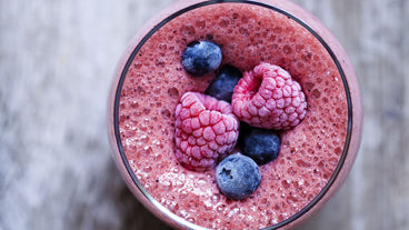 Healthy Housewives' Breakfast Berry Smoothie