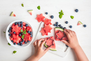 Healthy Snacks to Feed Kids During the Summer