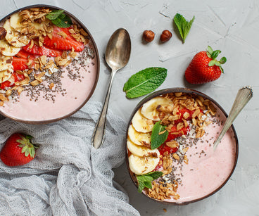 Slim and Lean Berries and Cream Smoothie Bowl